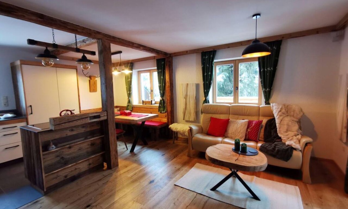 Schoenberg-Lachtal House | 2-Bedroom Vacation Home with Sauna - Short-Term Rentals - ALMNEST - LACHTAL