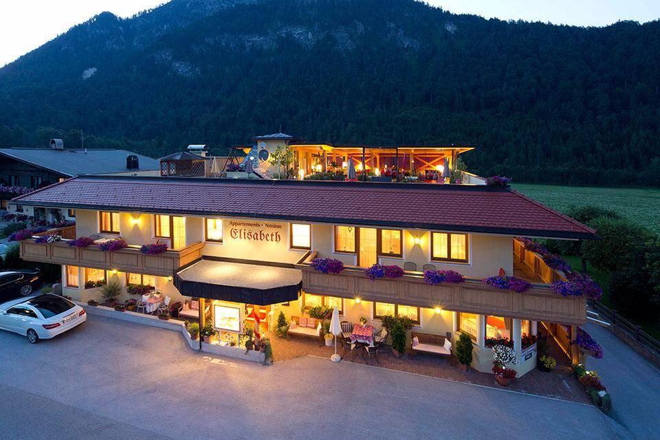 Pertisau Hotel | 32 m² Hotel ∙ 1 bedroom ∙ 4 guests