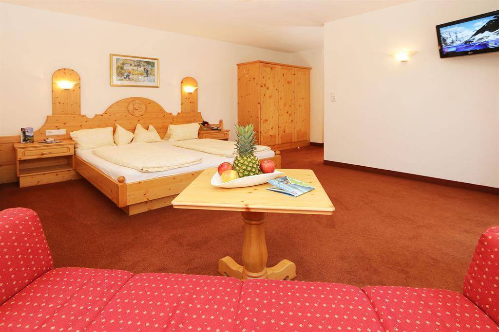 Soelden Apartment | 55 m² Apartment ∙ 2 bedrooms ∙ 4 guests