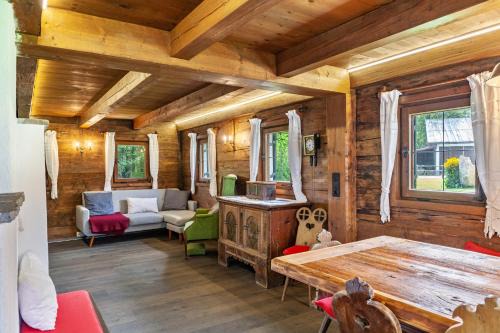Finsing House | Altes Totschenhäusl am Ziller