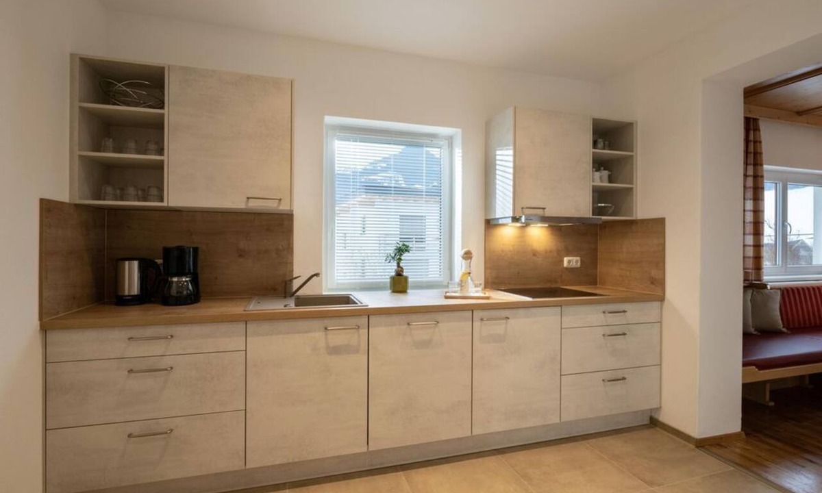 Itter Apartment | Apartment 2 - Fuchs Apartment Building