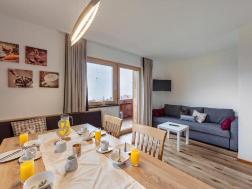 Stummerberg Apartment | Apartment Apart Wurm-2 by Interhome