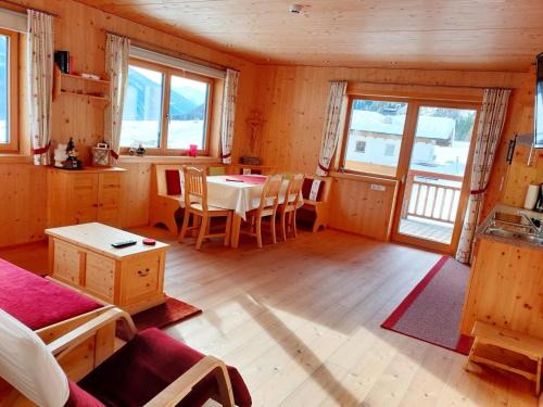 Großdorf Apartment | Apartment in Kals near ski resort