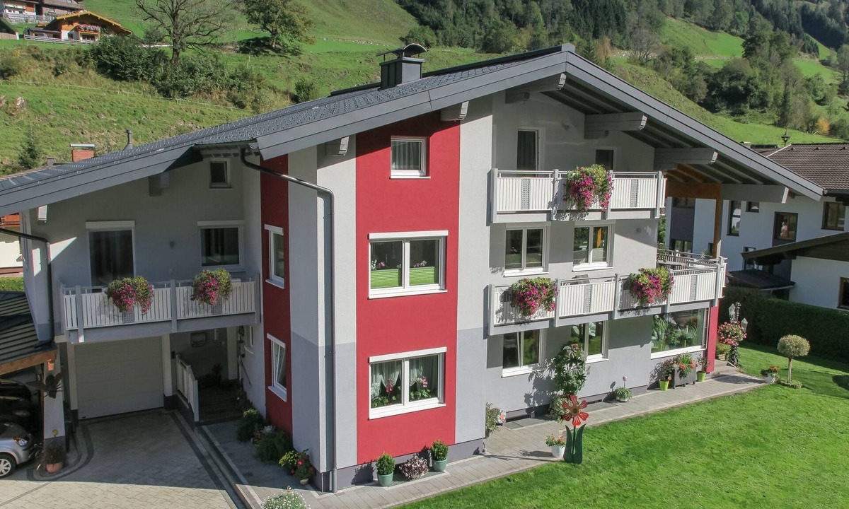 Fusch an der Grossglocknerstrasse Apartment | Appartement Gimpl by Interhome
