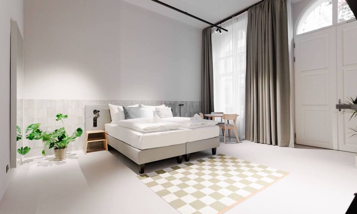 Wieden Apartment | Artisan Inspired · Sissi Boutique Apartment