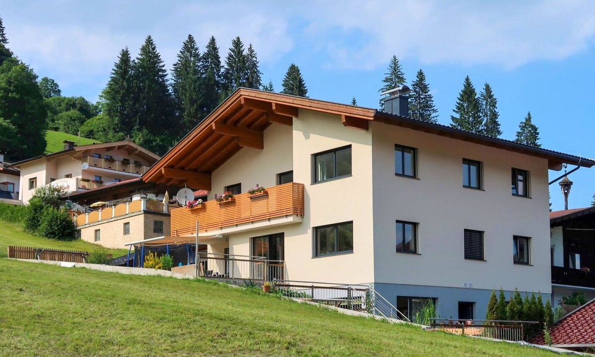 Oberau Apartment | Beautiful apartment for 4 people with WIFI, TV, terrace and panoramic view