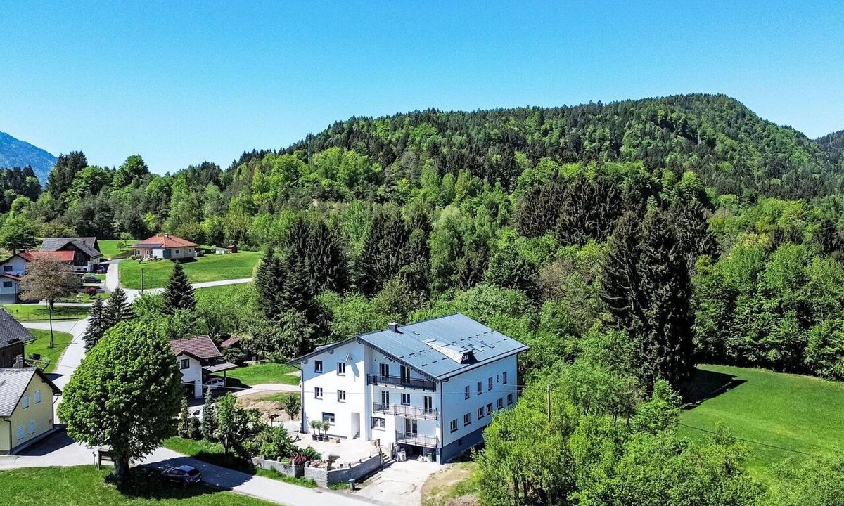 Rosegg Apartment | Beautiful apartment for 4 people with A/C, WIFI, TV and patio