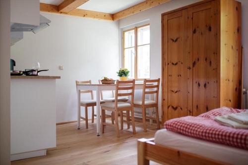 Hoflein an der Hohen Wand Apartment | Berghof Seiser Toni