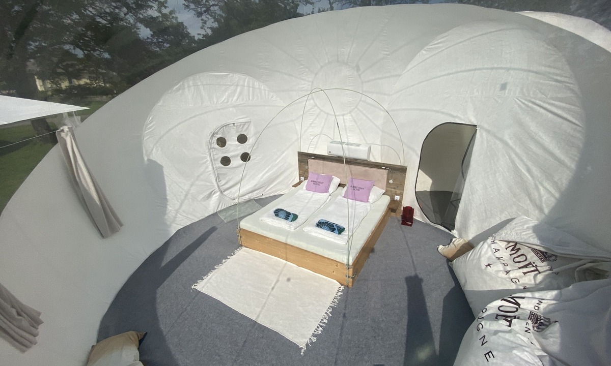 Weyregg am Attersee Cabin | Bubble Tent Hotel