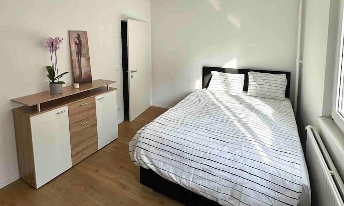 Simmering Apartment | Budget Apartment in Vienna – Bright & Quiet