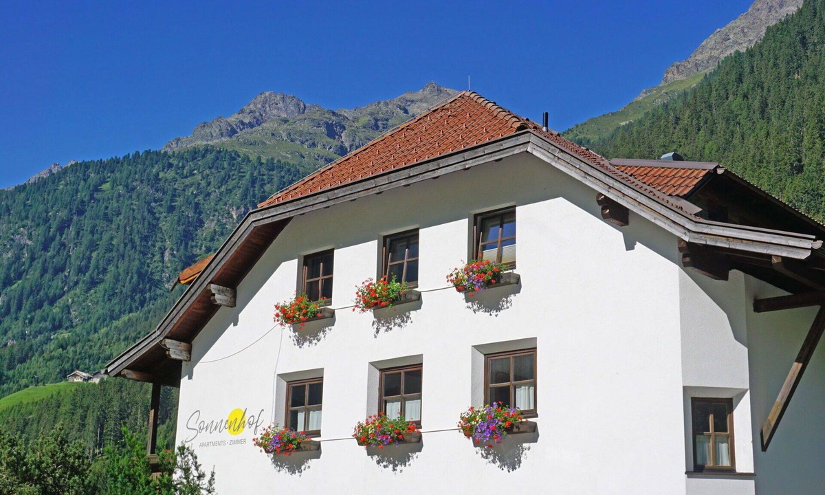 Feichten Apartment | Cosy apartment for 4 people with WIFI, TV, balcony and pets allowed