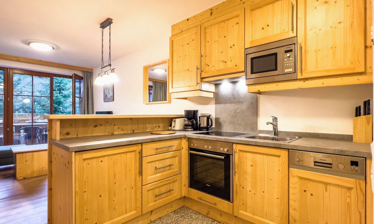 Hochkrimml Apartment | Cozy apartment with mountain view and close to the slopes in the Zillertal Arena