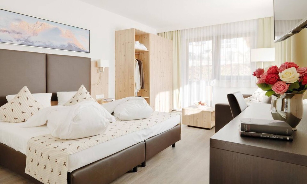 Jerzens House | Doppen- Familienzimmer HP - Hotel Venetblick Gmbh