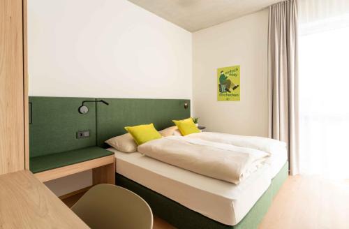 Laakirchen Hotel | eee Hotel Laakirchen