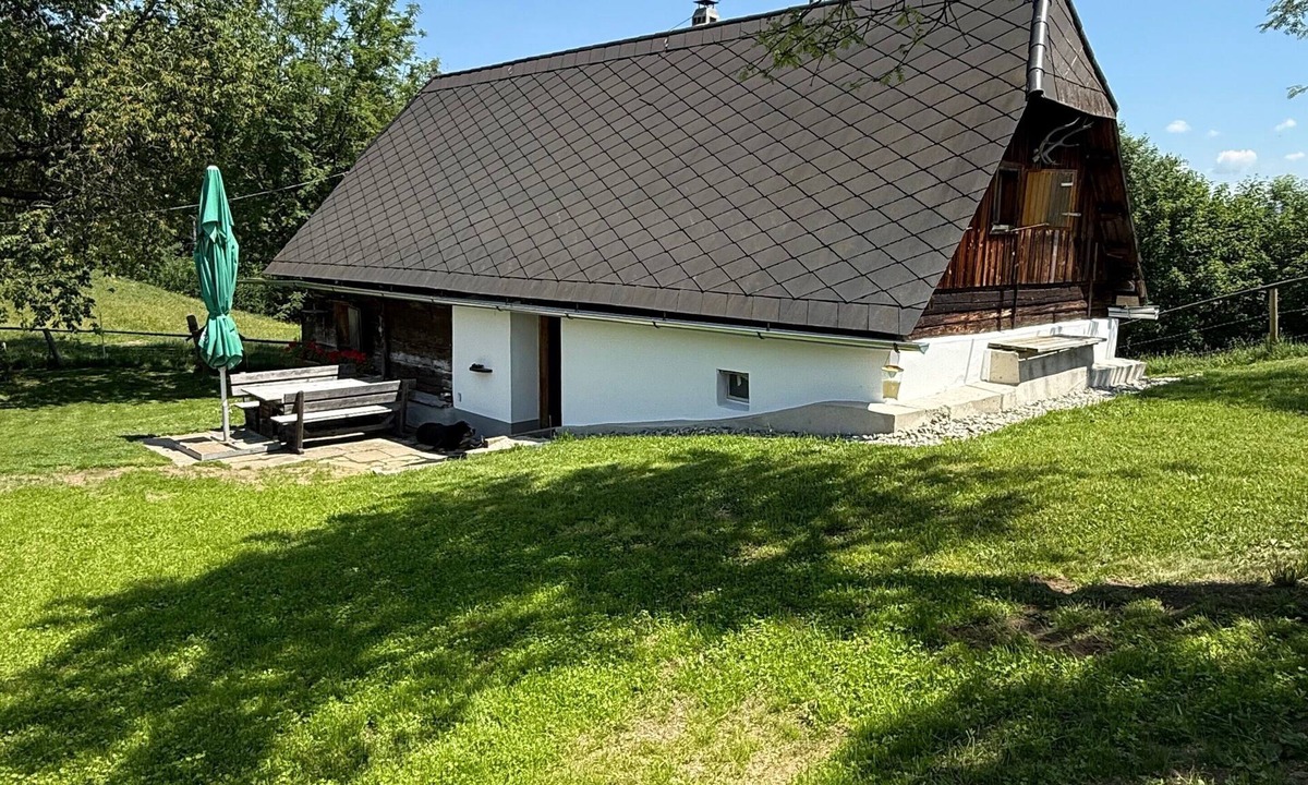 Sankt Marein bei Knittelfeld Cabin | Esel Huam – Charming Alpine Cabin on Fressenberg