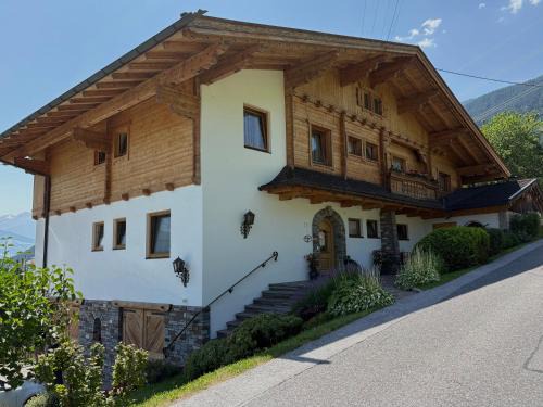 Ried im Zillertal Apartment | Fankhauser Apartments - am Berg