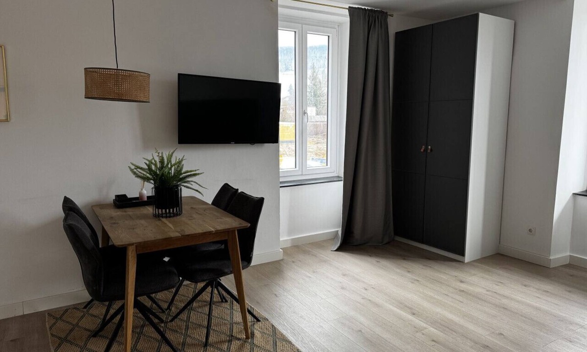 Spital am Semmering Apartment | Faraway Homes Studio Semmering #105