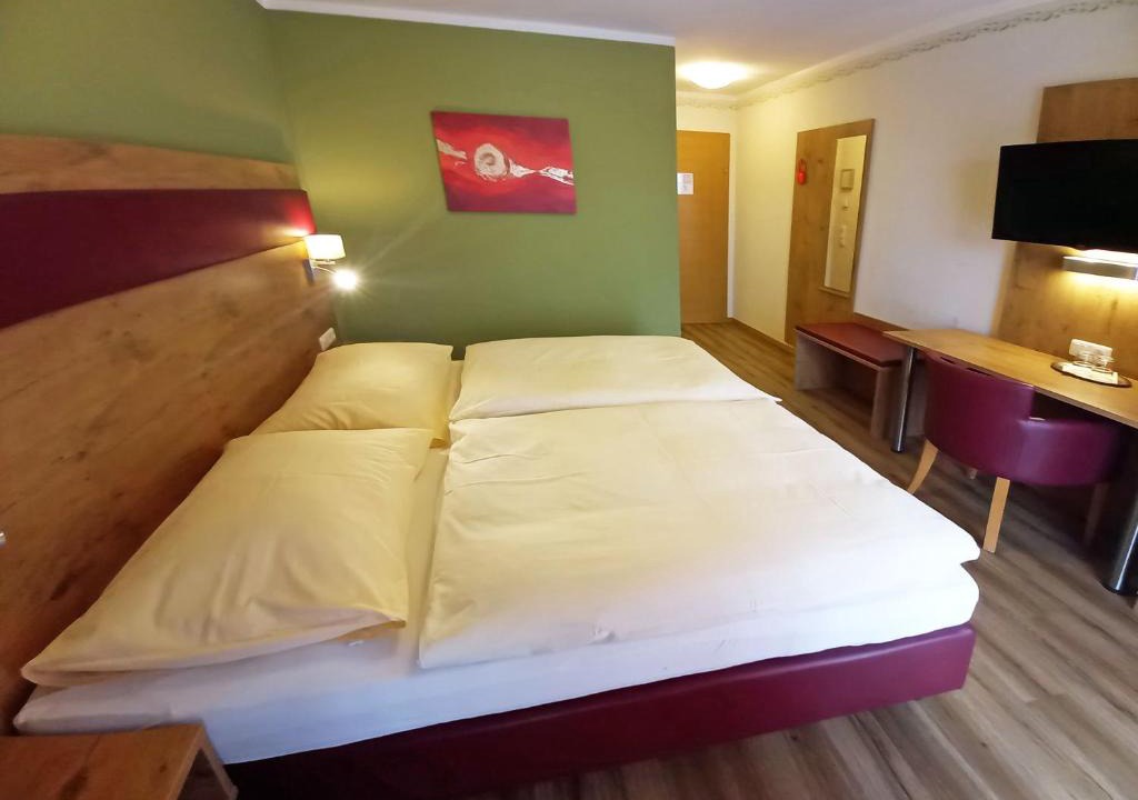 Neumarkt am Wallersee Hotel | Ferienhotel Herzog