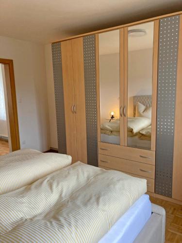 Zoebing Apartment | Ferienwohnung Ana
