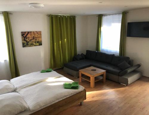 Gmund Apartment | Ferienwohnung „Gmünder Hof“