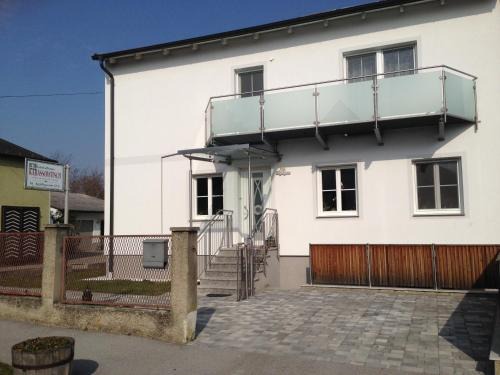 Rust House | Gästehaus Karassowitsch