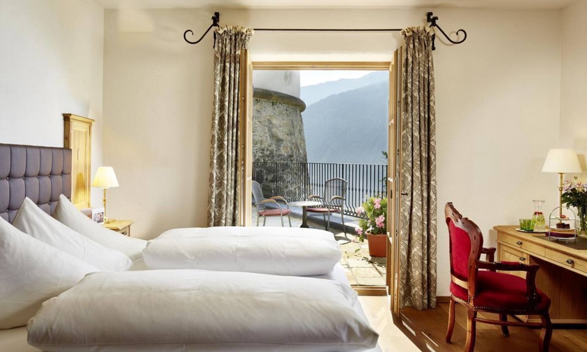 Mittersill Hotel | Gina Lollobrigida Suite - Schloss Mittersill GmbH, Hotel