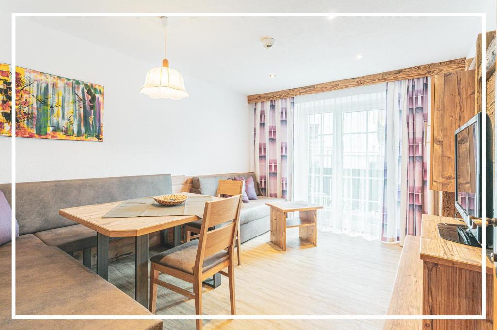 Unterrotte Apartment | Gutshof - Urlaubsresort Hafele