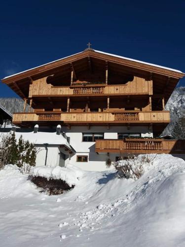 Alpbach Apartment | Haus Raimund " KLEIN aber FEIN "