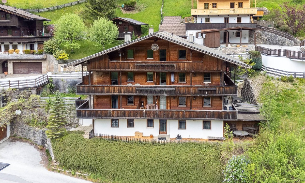 Alpbach Apartment | High-quality holiday apartment near the ski lift