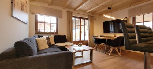 Rauris Apartment | Hochalmbahnen Chalets 16W1, Alpenaster, nahe Gondel