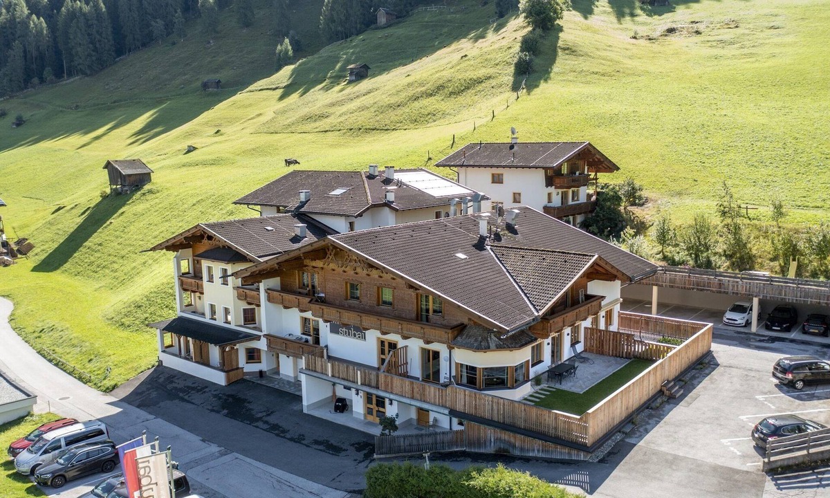Neustift Im Stubaital Apartment | Holiday apartment in Stubai with balcony