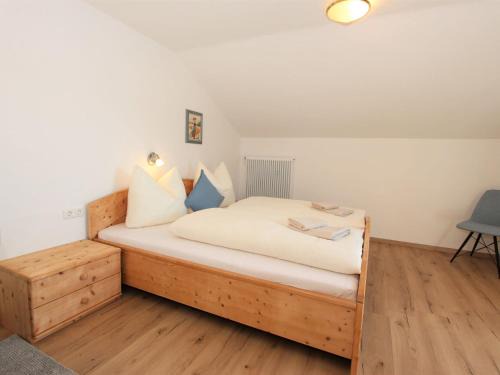 Finsing House | Holiday Home Sonnblick by Interhome