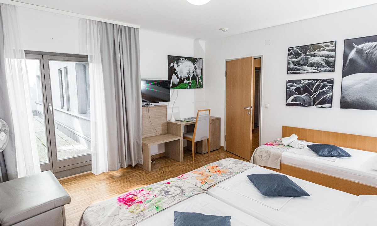 Josefstadt Hotel | Hotel Korotan