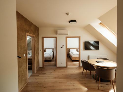 Poysdorf Hotel | Hotel Neustifter