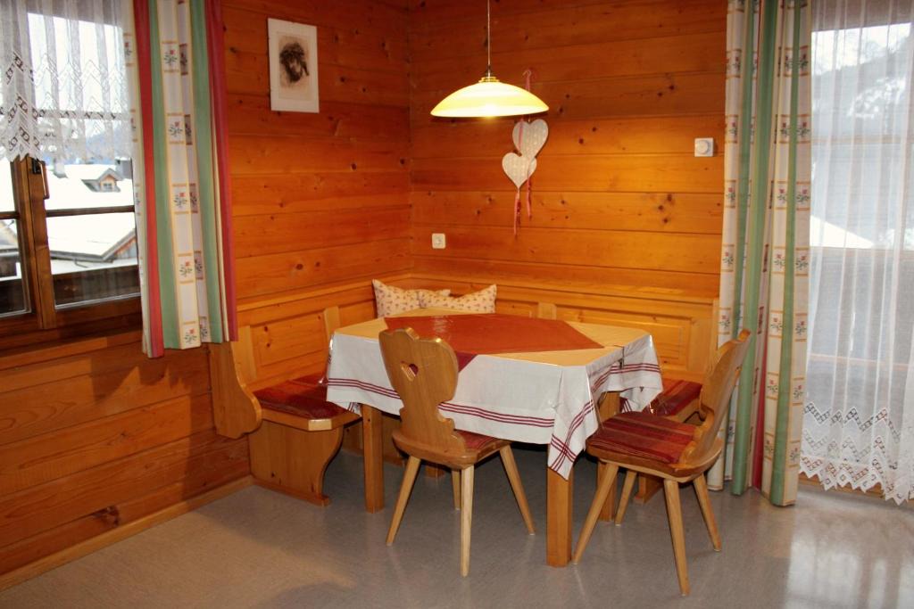 Obertilliach Apartment | Josef und Alexandra Ganner