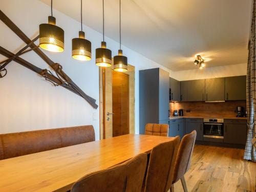 Paß Thurn Apartment | Kitzbühel alpine lodge with private infrared sauna