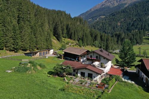 Kaunertal Apartment | Landhaus Hubertus