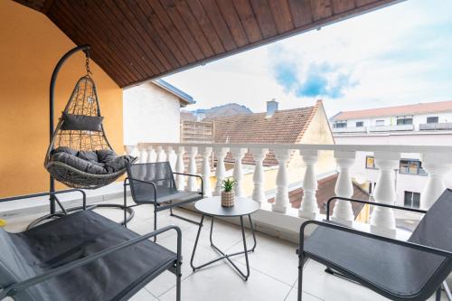 Kapfenberg Apartment | Large Maisonette I 90 m2 I For Groups & Families I 9 Guests I 3 Rooms