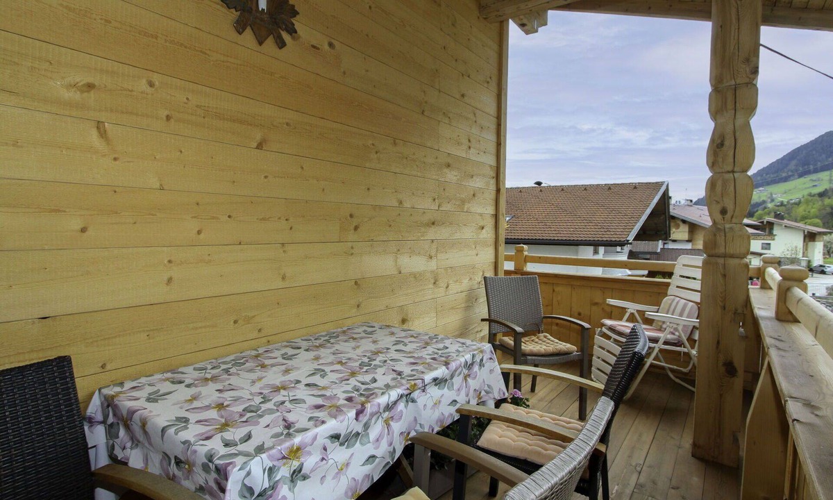 Fuegenberg Apartment | Lovely apartment for 4 people with WIFI, TV, terrace and panoramic view