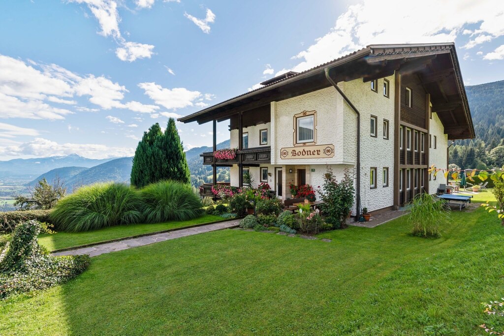 Verditz Apartment | Lush Apartment in Afritz am See near Ski Area
