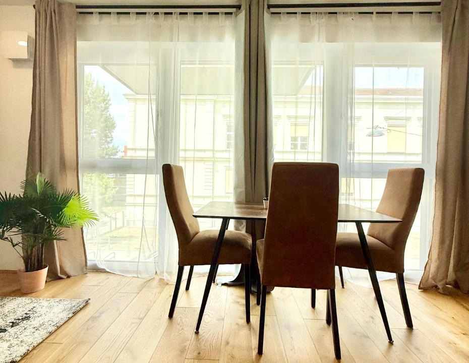 Liesing Apartment | Möbliertes Apartment