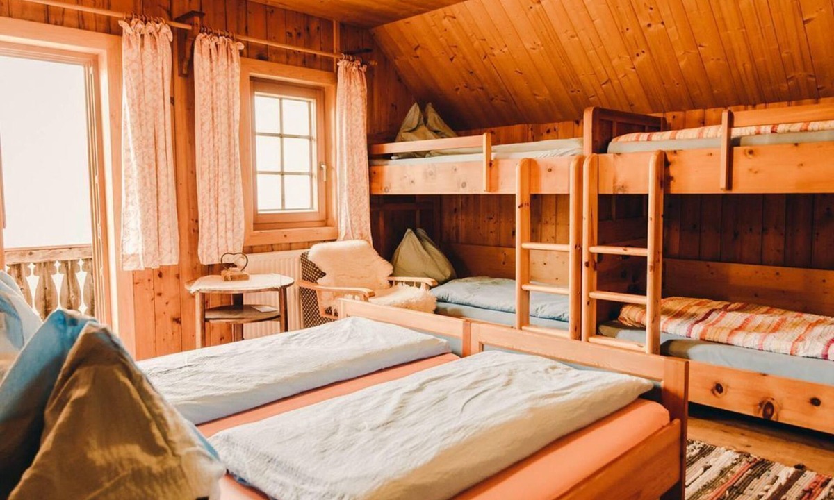 Millstatt House | Mirnock - 6-bett Familienzimmer mit Ostbalkon - Alexanderhütte