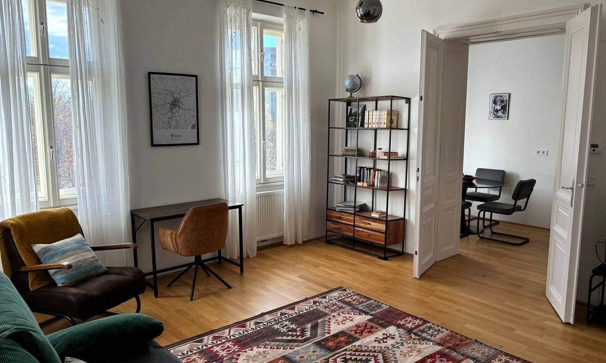 Brigittenau Apartment | Modern, light-flooded apartment directly on the Augarten