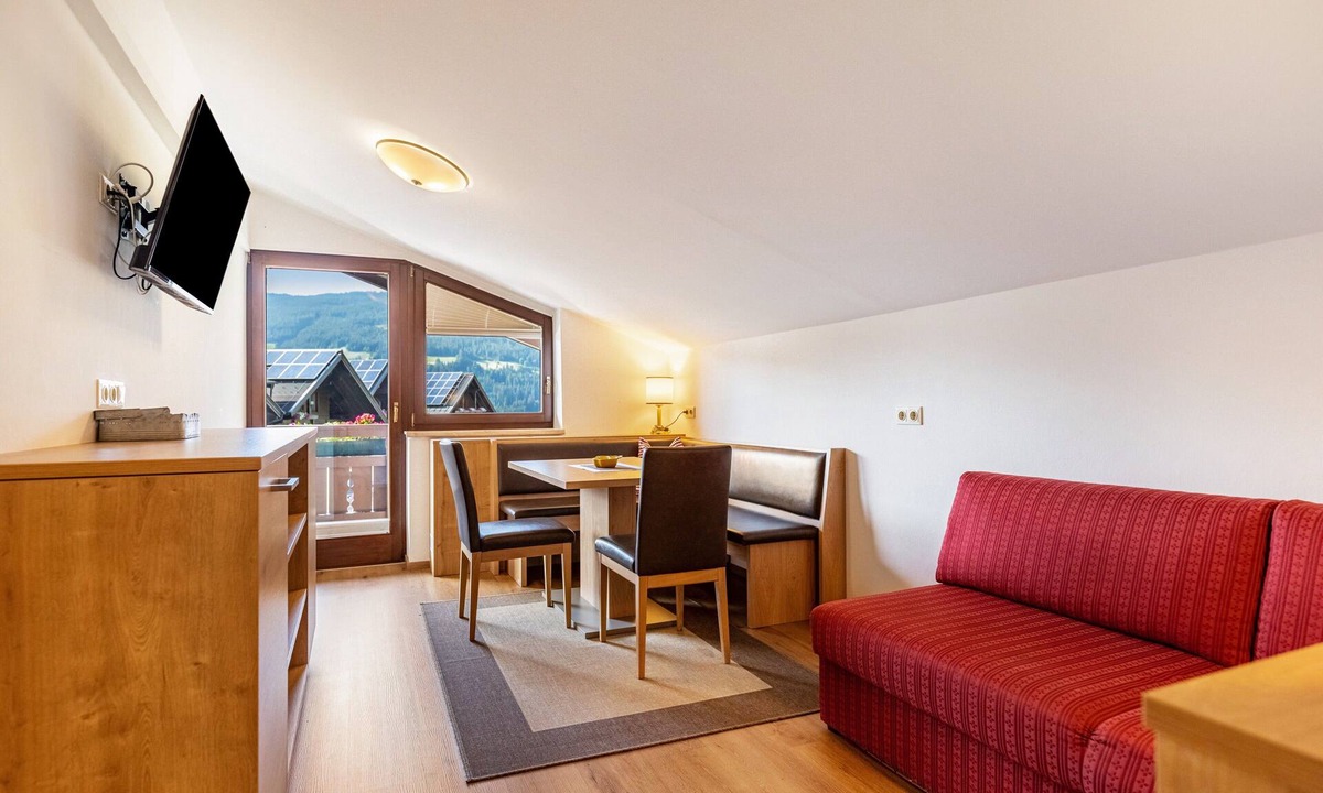 Radstadt Apartment | Newly Renovated Holiday Apartment Elisabeth with Shared Pool, Mountain Views & WiFi