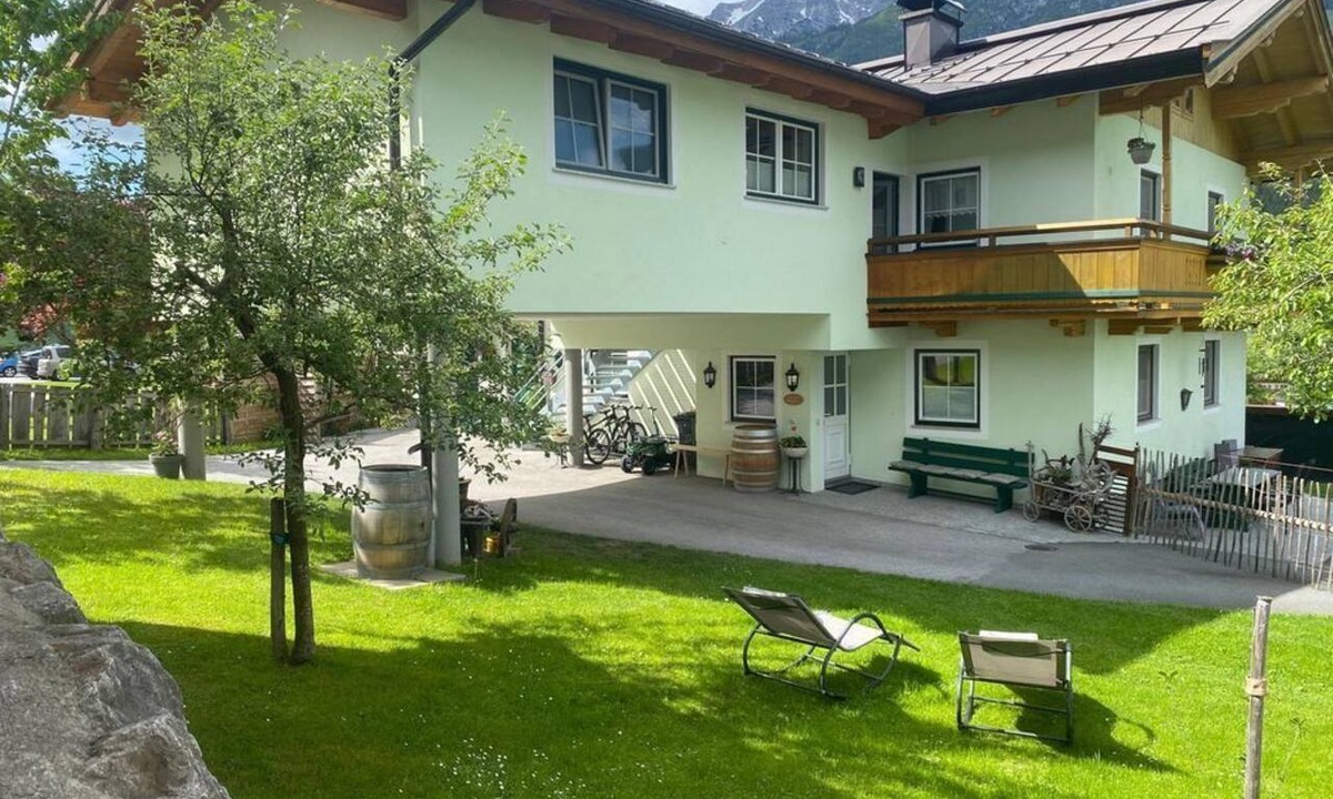 Rain Apartment | Pletzenauer Vacation Rental - Apartment/Living Room/Kitchen/2 Bedrooms/Shower, Toilet