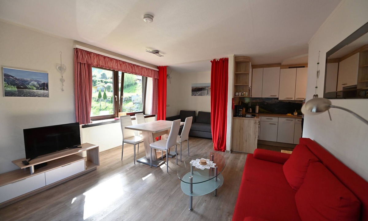 Kaprun Apartment | Recently renovated venue with last minute booking discounts through the summer.