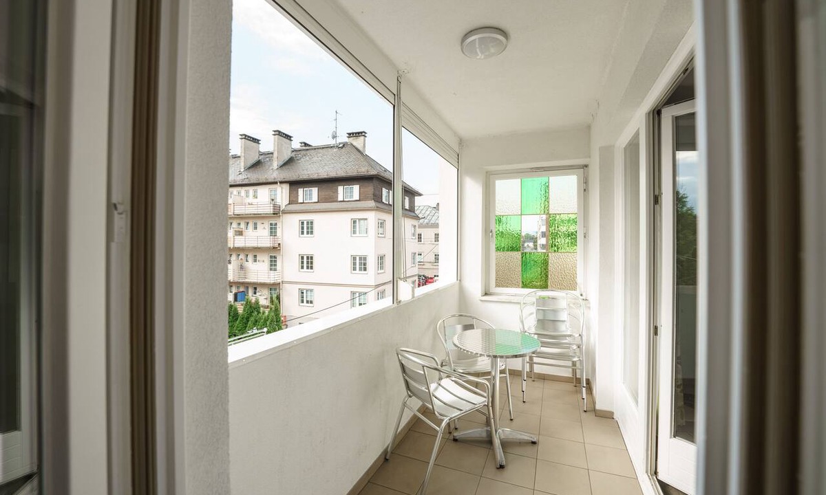 Loretto Apartment | Salzburg: Apartment RIVERSIDE 2 for 1 - 12 people