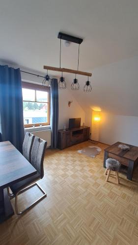 Sankt Kathrein am Hauenstein Apartment | Ski, bike, hike & chill!