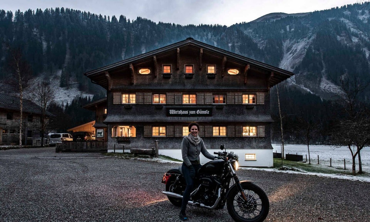 Schoppernau House | St. Hubertus Suite - Gämsle Hotel, Wirtshaus & Mehr .