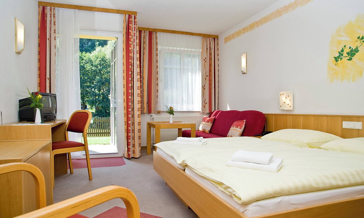 Raabs An Der Thaya Hotel | Stadthotel Raabs an der Thaya